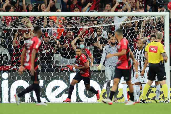 Fotos da vitória do Galo sobre o Athletico-PR na final da Copa do Brasil, na Arena da Baixada