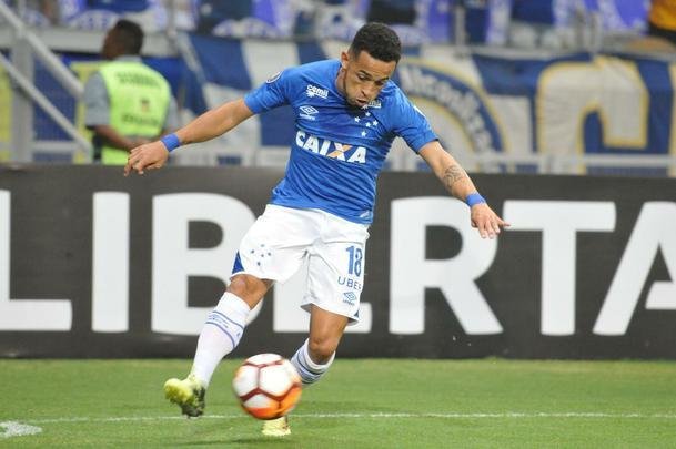 Fotos do primeiro tempo do duelo entre Cruzeiro e Vasco, no Mineiro, pela Copa Libertadores