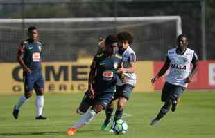 Atltico colocou alguns reforos em campo e derrotou a Seleo Brasileira Sub-20 por 5 a 3 com gols de Ricardo Oliveira (2), Denlson, Terans e Erik. Jhonny Lucas, Alerrandro e Alan descontaram.