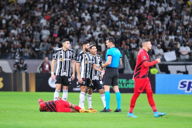 Atltico-MG x Athletico-PR: fotos do jogo pela Copa Libertadores