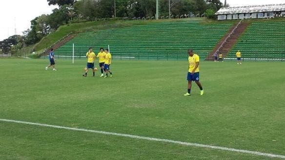 Equipe encerrou preparao para enfrentar o Coritiba com treino no CT do JMalucelli