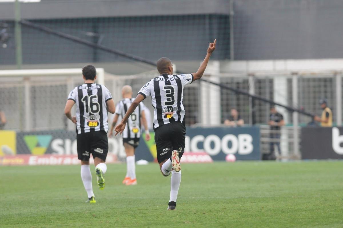 Atltico bateu o Santos na estreia de Vagner Mancini em Belo Horizonte