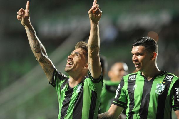 Fotos do jogo entre Amrica e Cuiab, no Independncia, pela 16 rodada da Srie B