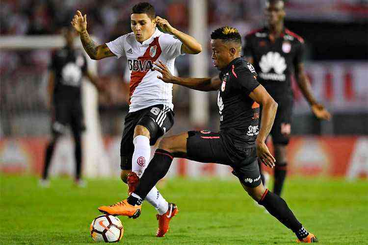Flamengo perde chances contra Santa Fe e volta a empatar na Libertadores