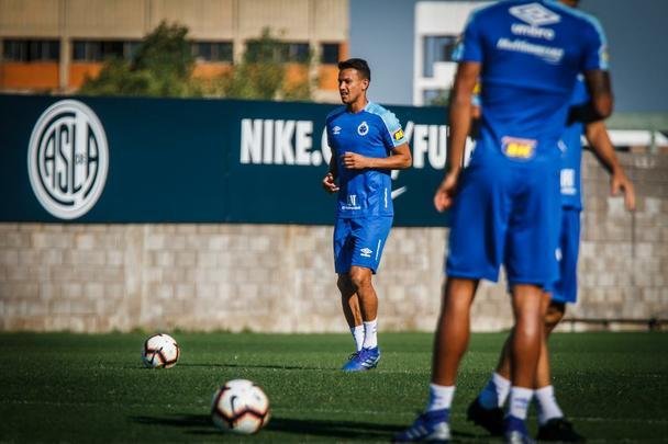 Cruzeiro treinou no complexo Nuevo Gasómetro, do San Lorenzo, antes da estreia na Copa Libertadores. Time celeste enfrenta o Huracán, nesta quinta-feira (07/03), às 19h, no El Palacio