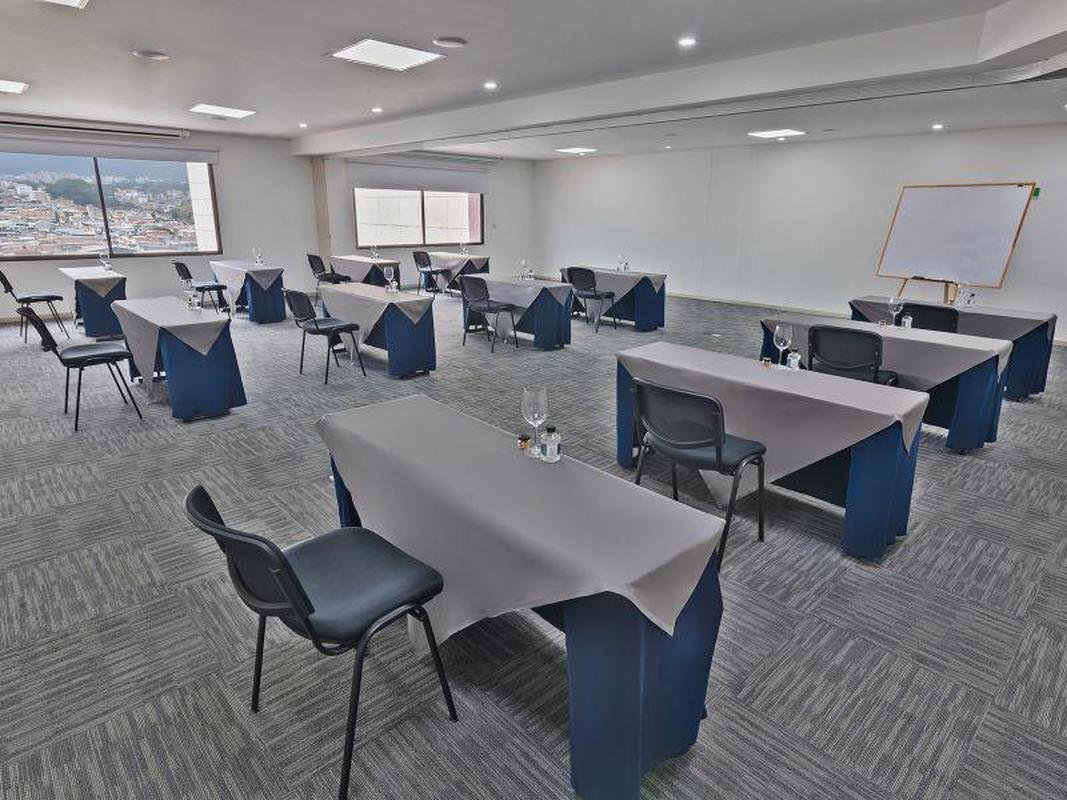 Fotos do Sonesta Hotel, local em que o Amrica est hospedado em Ibagu, na Colmbia, para enfrentar o Tolima, pela Copa Libertadores