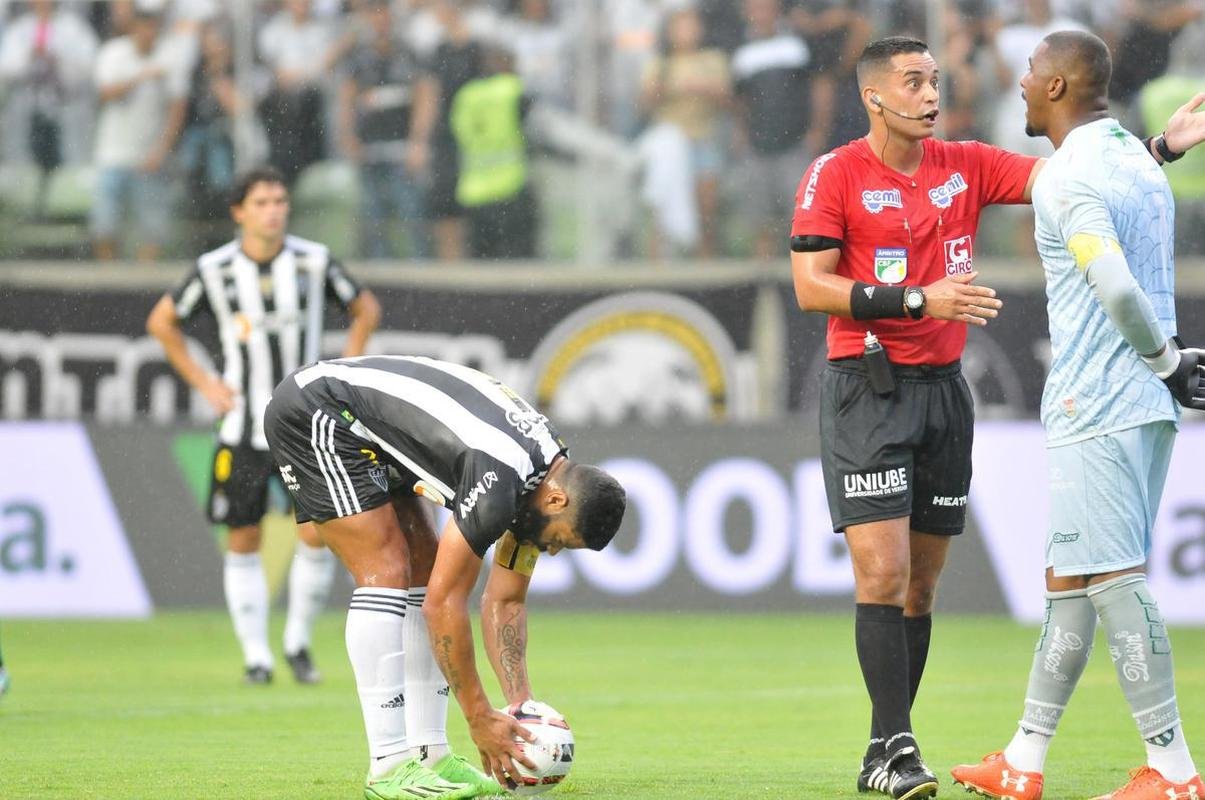 Fotos da vitria do Atltico sobre a Caldense