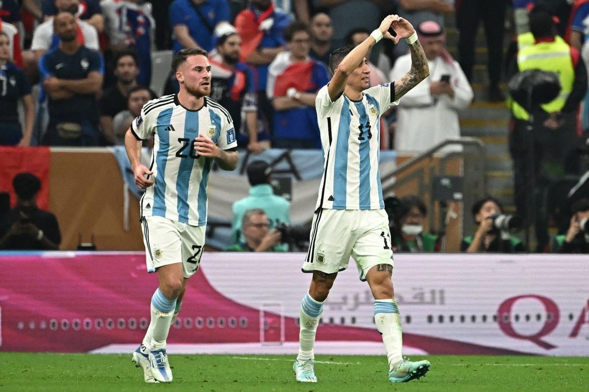 Di Mara ampliou a vantagem da Argentina para 2 a 0 na final da Copa do Mundo contra a Frana. Veja o gol por todos os ngulos
