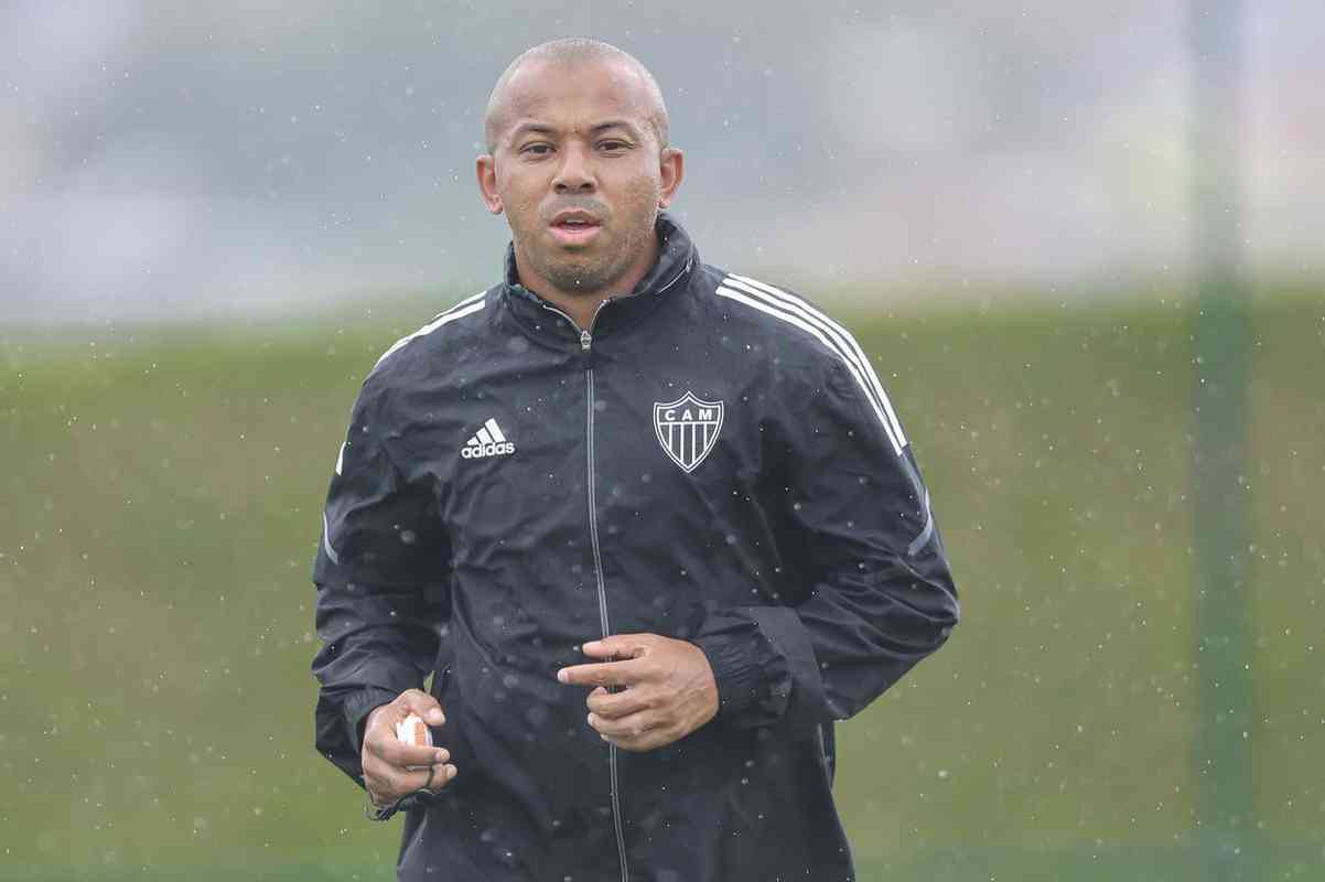 Treino do Atltico na Cidade do Galo, na manh desta tera-feira (24/1).