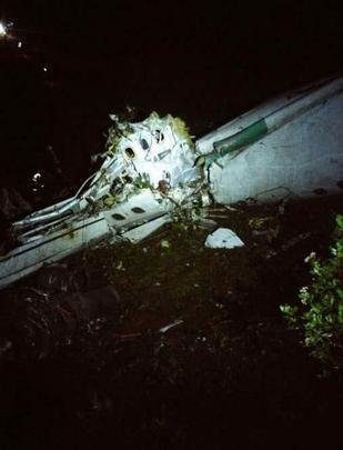 Imagens do local onde caiu o avio da Chapecoense, no municpio colombiano de La Unin