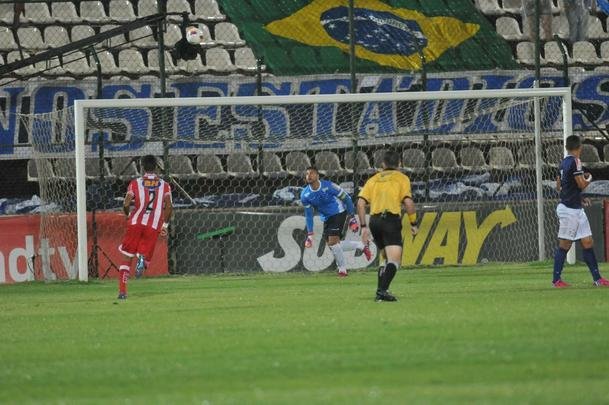 Cruzeiro venceu com dois gols de Arrascaeta, um de Damio e um de Marquinhos