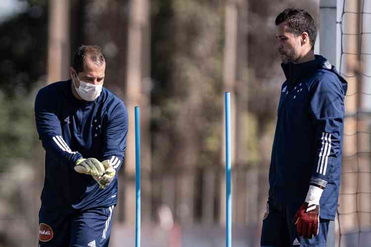 Goleiro Fábio completa 900 jogos pelo Cruzeiro