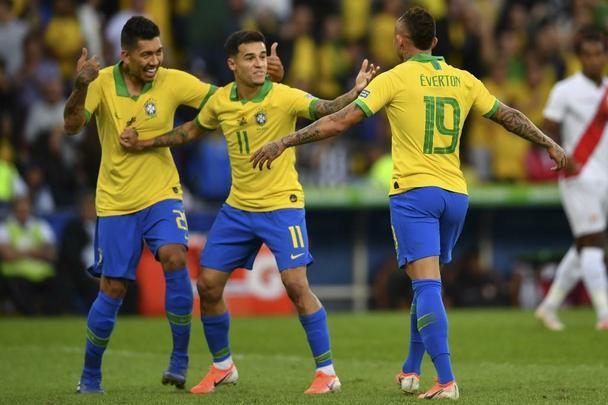 Fotos da decisão da Copa América entre Brasil e Peru, no Maracanã