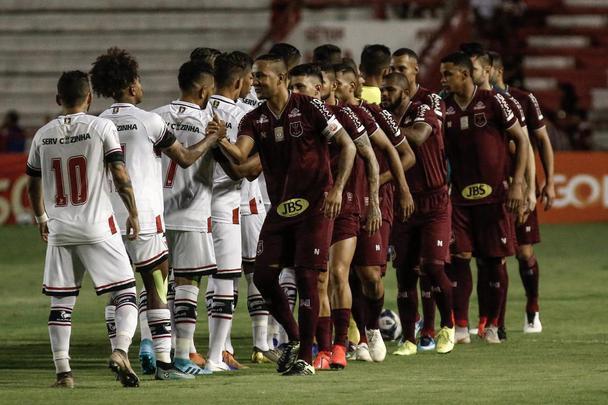Em partida disputada nos Aflitos, Náutico faz estreia no Nordestão 2020 contra o River-PI, que é comandado por Márcio Goiano, técnico que antecedeu Gilmar Dal Pozzo no Timbu