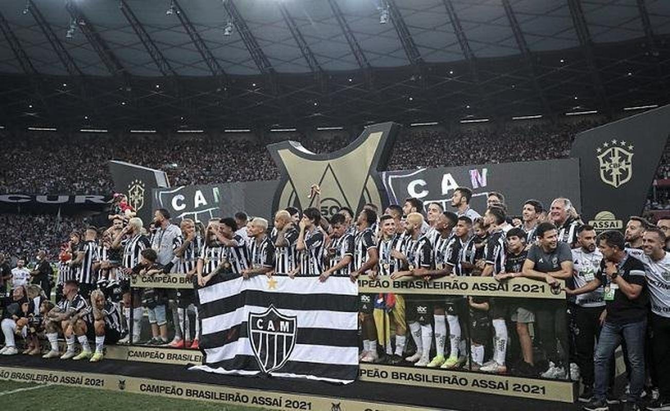 1 Atltico - 297 pontos