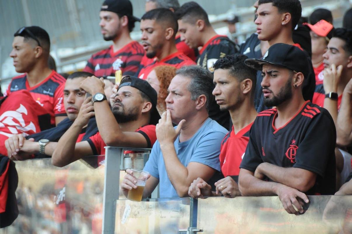 Torcida do Flamengo na partida contra o Atltico, no Mineiro, em Belo Horizonte, em jogo pelo Campeonato Brasileiro