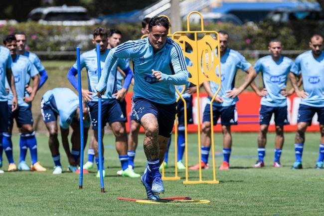 Cruzeiro se prepara para duelo contra o Vasco