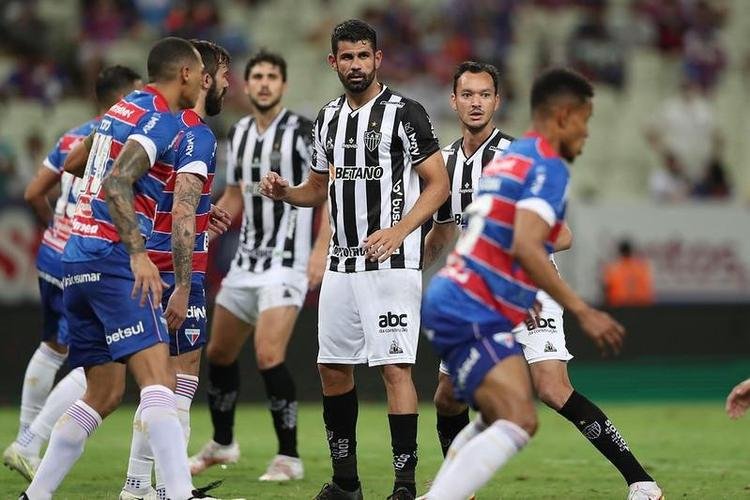No jogo de volta, na Arena Castelão, em Fortaleza-CE, outra vitória atleticana. O Atlético bateu o Fortaleza por 2 a 1, com gols dos atacantes Diego Costa e Hulk. Romarinho descontou para o Leão do Pici.