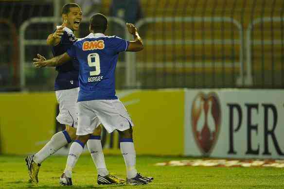 Veja imagens da partida entre Resende e Cruzeiro