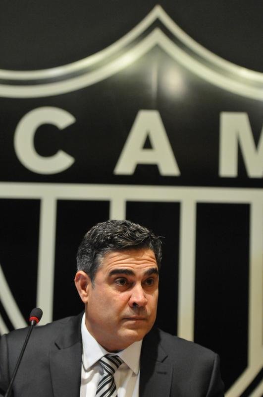 Srgio Sette Cmara recebeu 266 votos, contra 41 de Fabiano Ferreira, da oposio