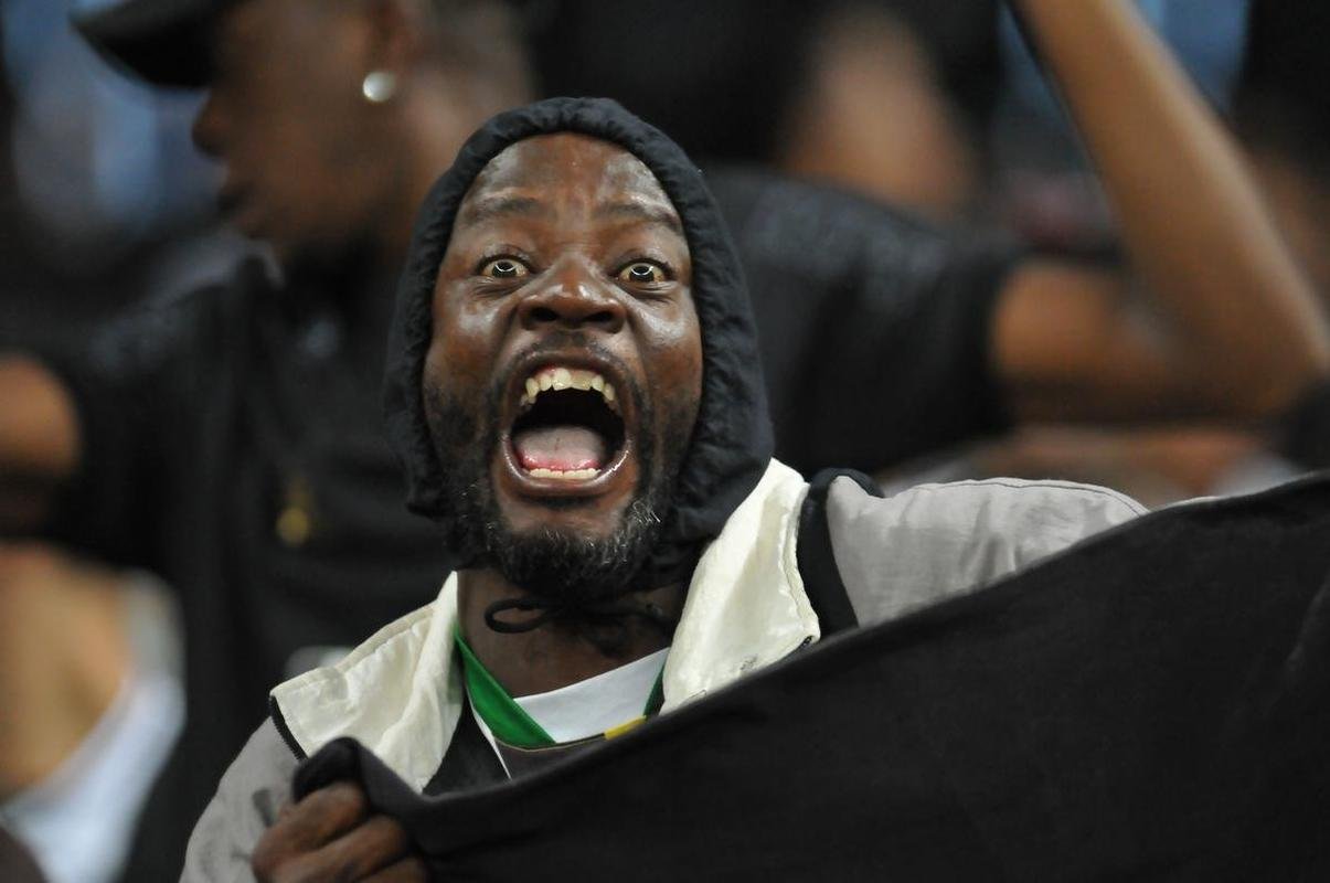 Fotos dos torcedores do Atltico no confronto entre Galo e Tolima, na noite desta quarta-feira (25), no Mineiro, em Belo Horizonte. A partida foi vlida pela 6 rodada da fase de grupos da Copa Libertadores.