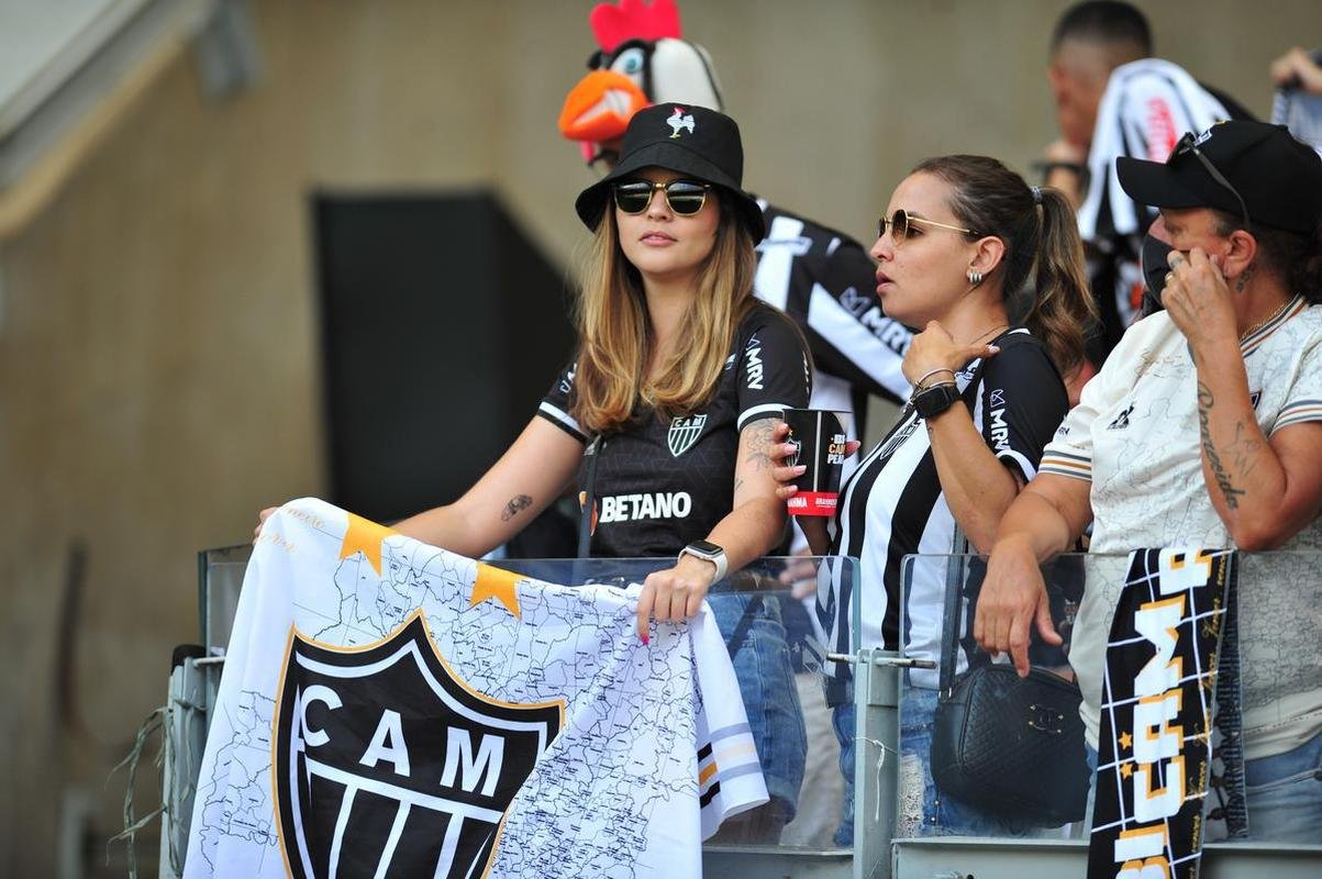 Festa da torcida do Atltico, no Mineiro, no jogo em que o time ergueu a taa de campeo brasileiro, diante do RB Bragantino