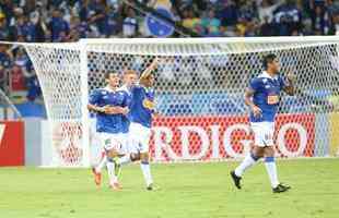 No Mineiro, Cruzeiro goleia Atltico-GO por 5 a 0