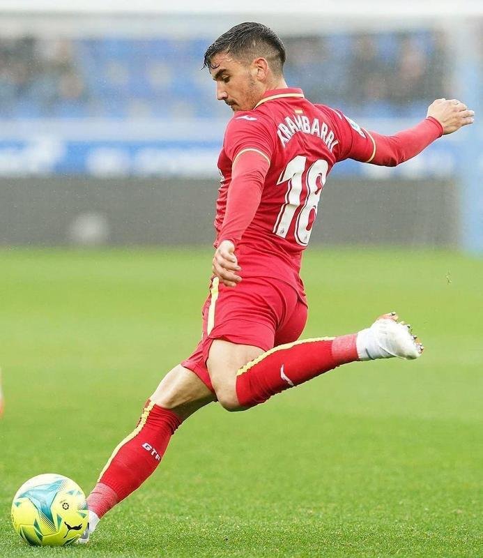 Mauro Arambarri, meia do Getafe (Espanha) - contrato at 30/06/2023
