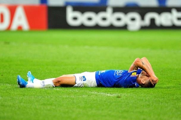 Cruzeiro e Vasco se enfrentaram no Mineiro, pela 17 rodada do Campeonato Brasileiro