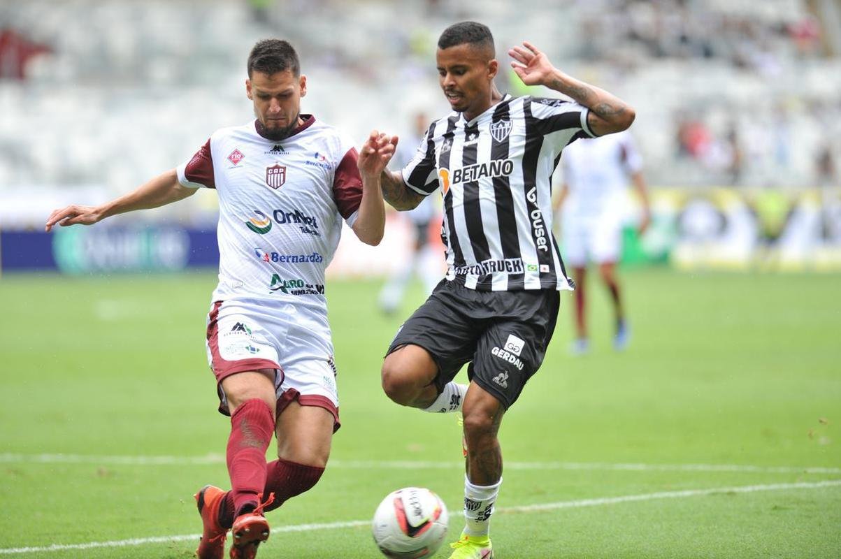 Fotos do jogo entre Atltico e Patrocinense, pelo Campeonato Mineiro