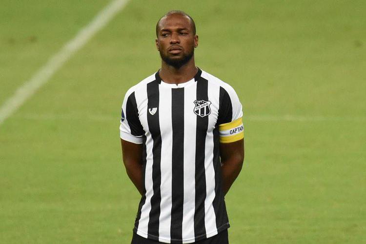 Luiz Otávio - zagueiro do Ceará