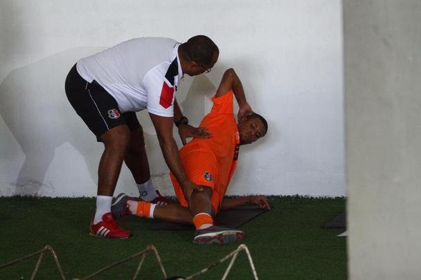 A reapresentação do elenco contou com o goleiro Carlos Miguel, ex-Internacional, o meia Diogo, ex-Atlético-AC e o volante Júlio Romão, ex-Ponte Preta, todos novidades para o elenco Tricolor de 2020