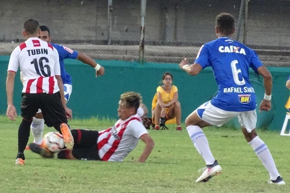 Fotos de Cruzeiro x River Plate, no Estdio Centenrio de Montevidu, pela Copa Libertadores Sub-20