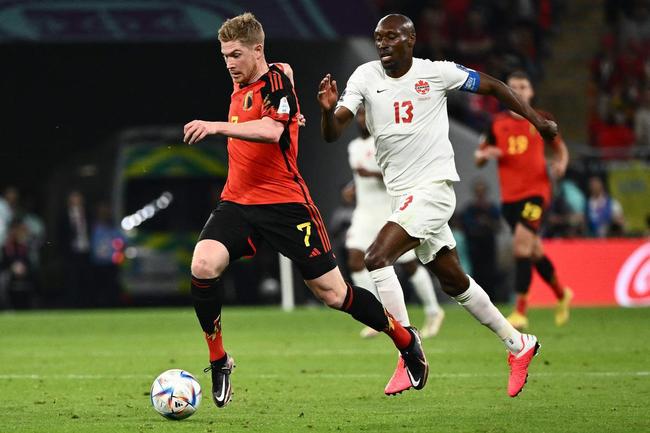 Fotos do jogo entre Bélgica e Canadá pelo Grupo F da Copa do Mundo
