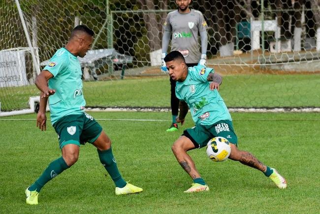 Am�rica segue em prepara��o para enfrentar o Corinthians