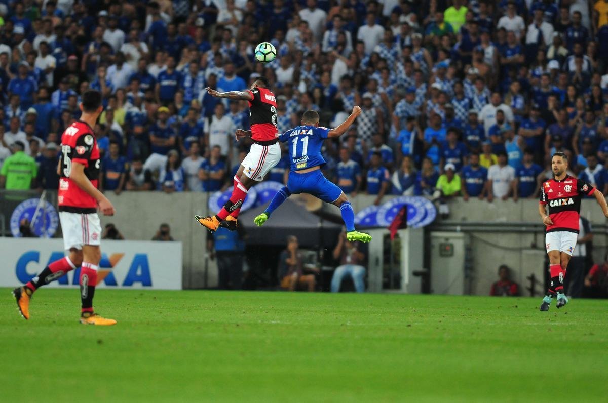 Fotos do primeiro tempo de Flamengo e Cruzeiro, no Maracan, pela final da Copa do Brasil