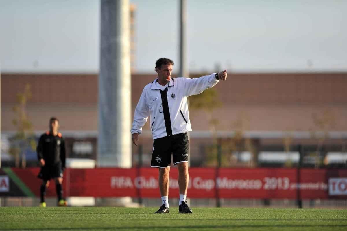 Cuca - derrota para o Botafogo por 2 a 1, pela Copa Sul-Americana de 2011