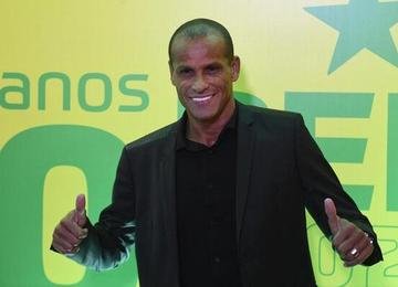Pentacampeão com a Seleção Brasileira, Rivaldo opinou sobre futuro comandante da Amarelinha e disse prezar por 'tradição' com treinador brasileiro