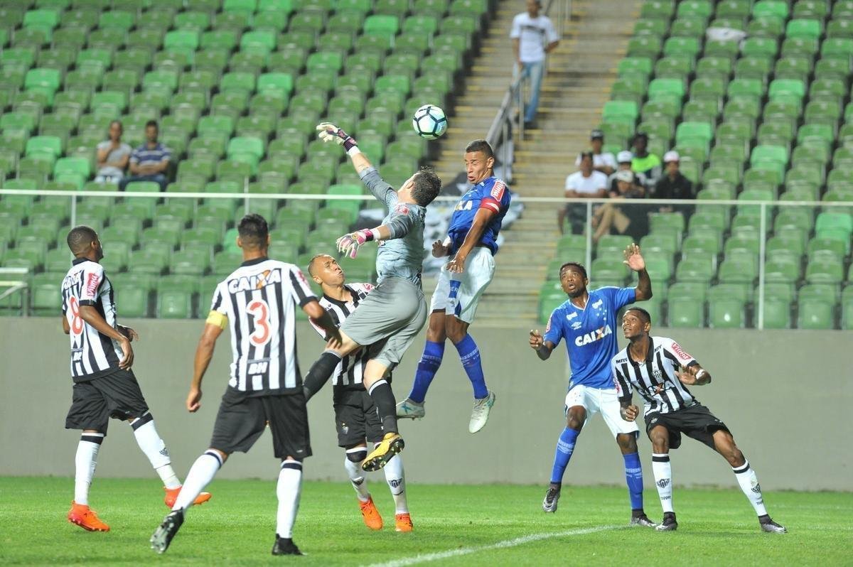 Imagens do clssico entre Atltico e Cruzeiro pela Supercopa Sub-20