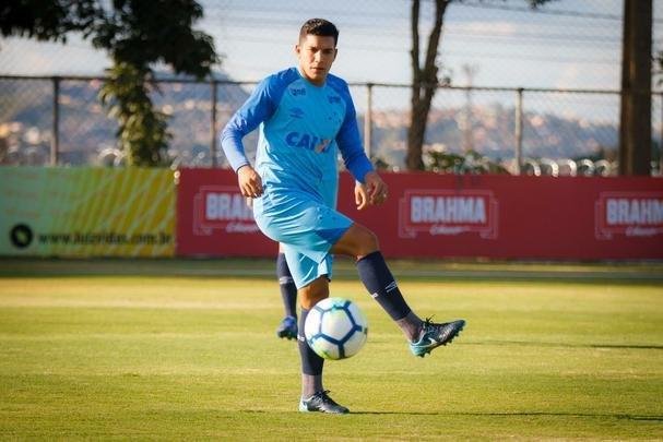 Cruzeiro encerrou preparao para jogo com Palmeiras em treino fechado na Toca da Raposa II