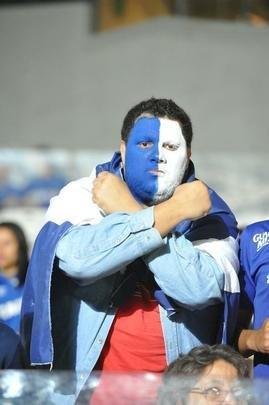 Chegada das torcidas de Cruzeiro e Grmio ao Mineiro para a semifinal da Copa do Brasil