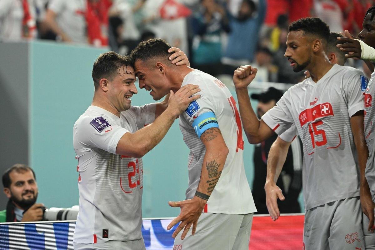 Srvia e Sua se enfrentaram pela 3 rodada do Grupo G da Copa do Mundo do Catar, no estdio 974, em Doha