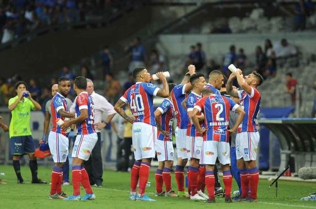 Cruzeiro estreou terceiro uniforme, o ltimo produzido pela Umbro