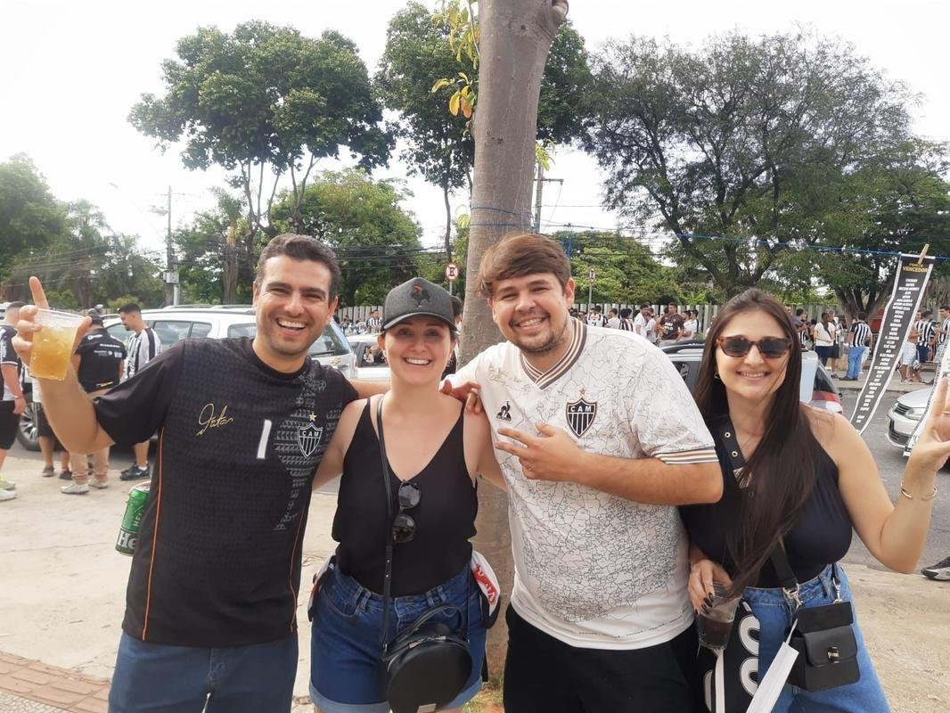 Chegada da torcida do Atltico ao Mineiro para a final da Copa do Brasil, contra o Athletico-PR