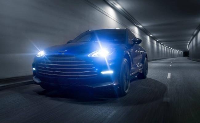 Aston Martin DBX 707 