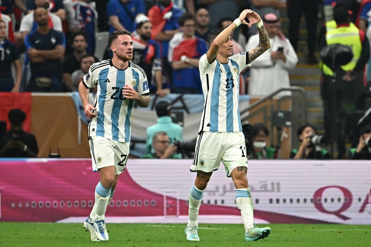 Di Mara ampliou a vantagem da Argentina para 2 a 0 na final da Copa do Mundo contra a Frana. Veja o gol por todos os ngulos