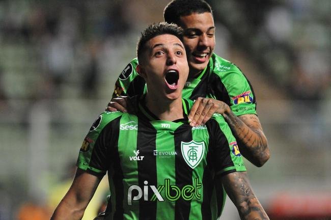 Fotos do jogo entre Amrica e Tolima, no Independncia, em Belo Horizonte, pela terceira rodada do Grupo D da Copa Libertadores 2022