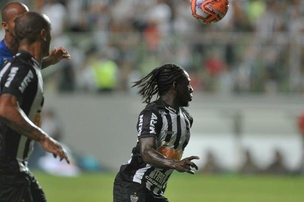 Veja fotos do jogo Atltico x URT