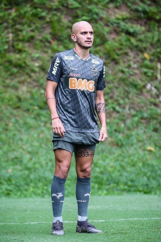 Atltico fez o ltimo treinamento antes da viagem a Montevidu, capital do Uruguai. Na quarta-feira, s 21h30, time enfrenta o Defensor pela terceira fase da Copa Libertadores