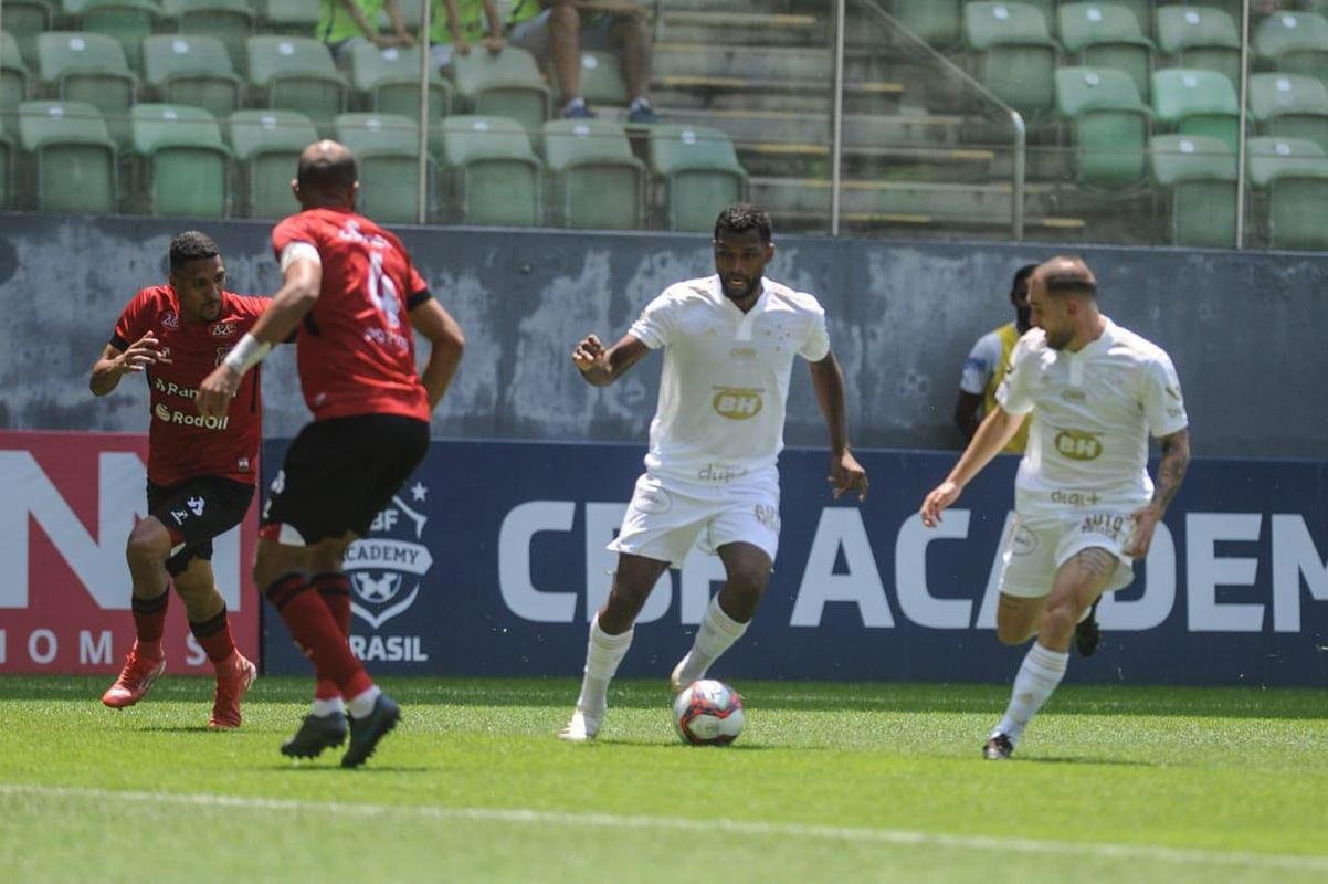 Cruzeiro e Brasil de Pelotas-RS tm objetivos distintos na Srie B 